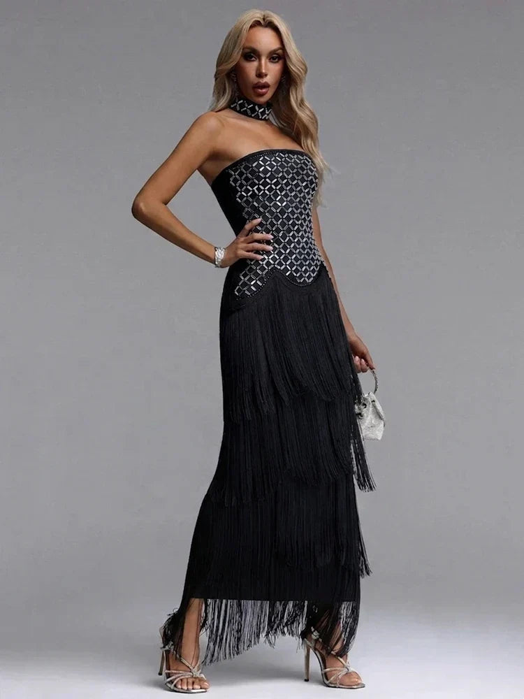 Vestido bandage longo bodycon sem alças com aplicações de diamantes e franjas para festa elegante