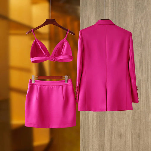 Conjunto Alfaiataria Glam Fúcsia 3 Peças – Blazer Transpassado, Top e Minissaia