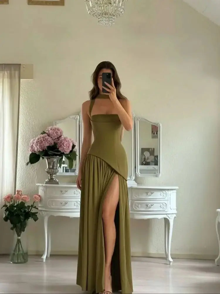 Vestido Longo de Festa com Corset Estruturado, Fenda e Alças em Laço