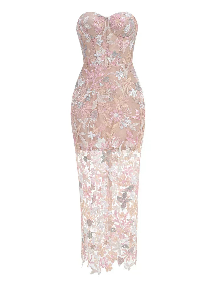 Vestido longo luxuoso sem alças com bordados florais e lantejoulas para festa e cocktail