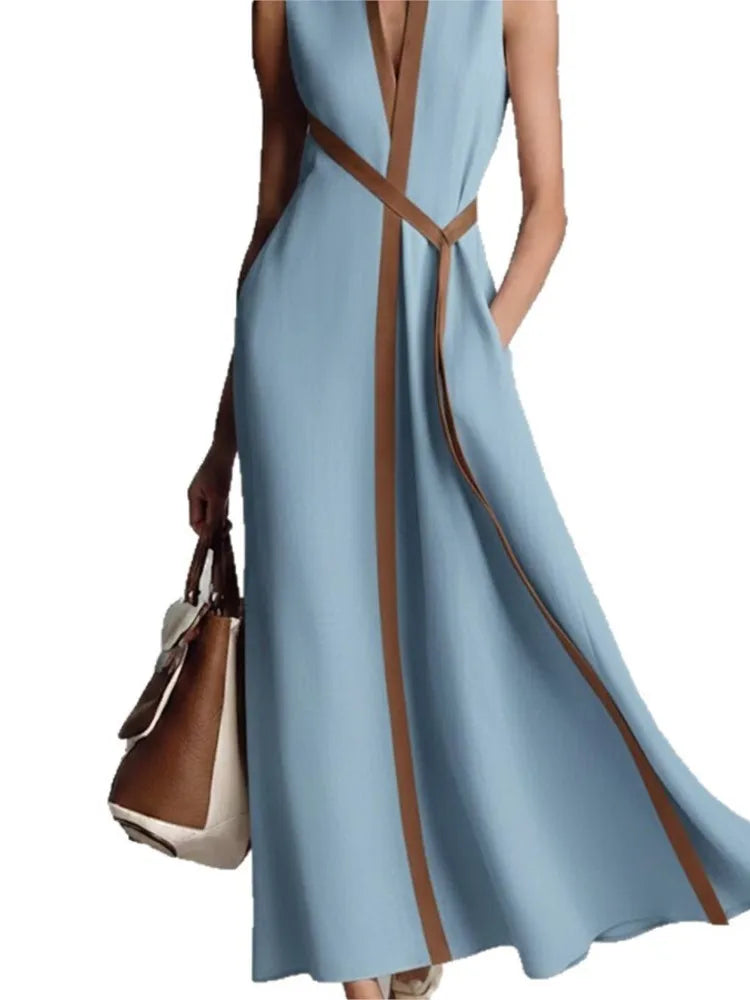 Vestido Longo em Algodão e Linho Sem Manga com Decote V e Amarração