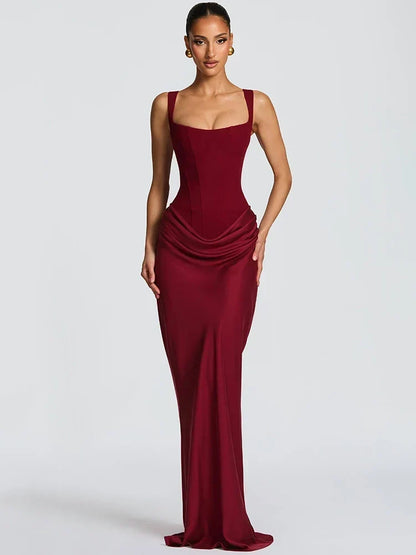 Vestido maxi elegante sem costas para festa com gola quadrada e design franzido ajustado