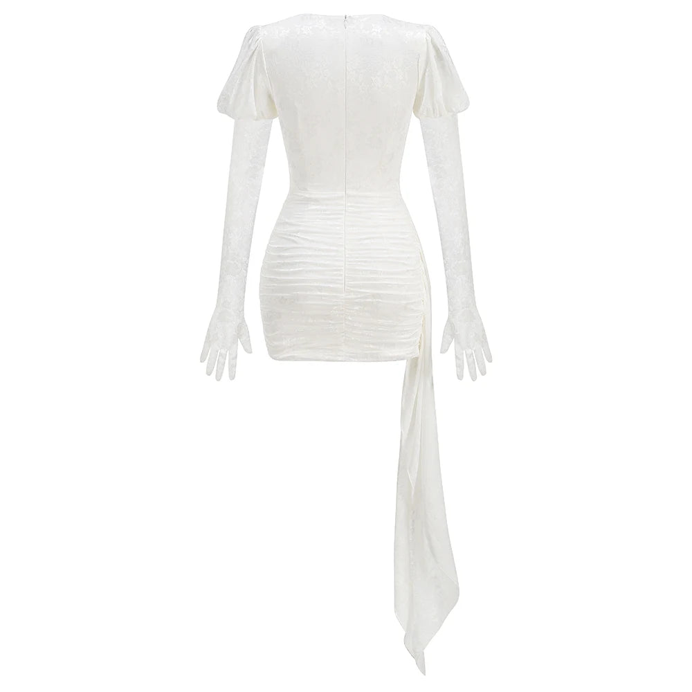 Vestido Curto Justo em Renda Vermelho e Branco com Luvas