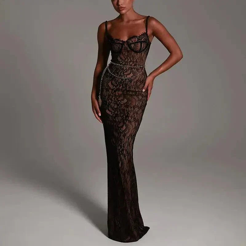 Vestido longo sexy de renda com fenda e ombros descobertos para festa elegante