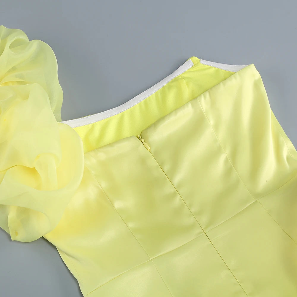Vestido de Festa Curto Transpassado Sensual com Babados