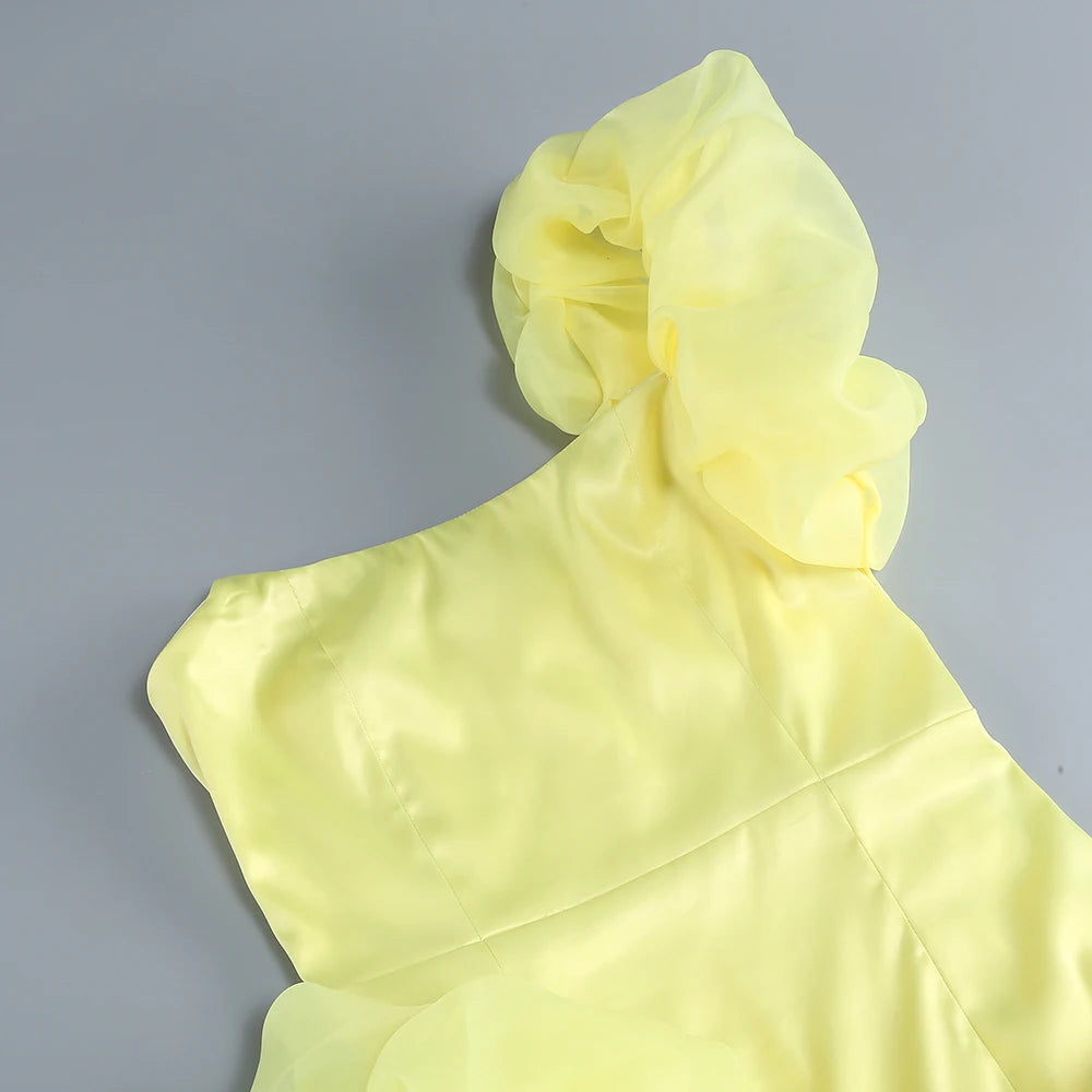 Vestido de Festa Curto Transpassado Sensual com Babados