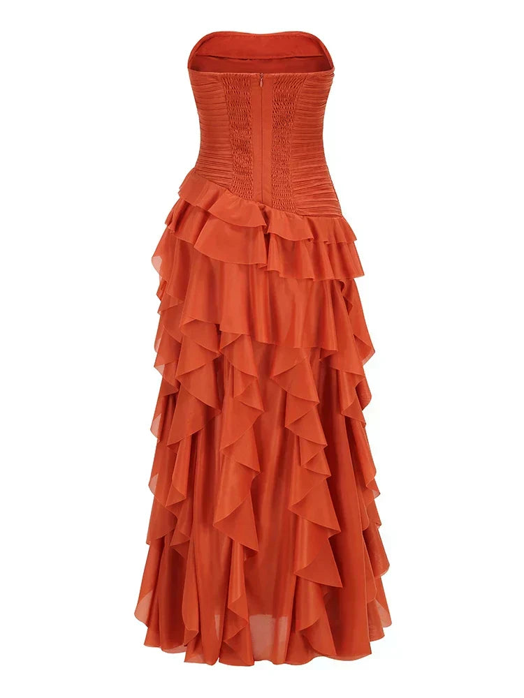Vestido longo sexy sem alças com folhos em patchwork e corte evasé para festas elegantes