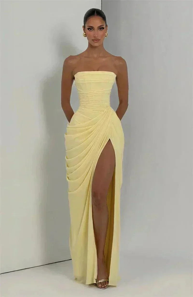 Vestido longo tomara que caia plissado em chiffon com fenda lateral elegante para festa