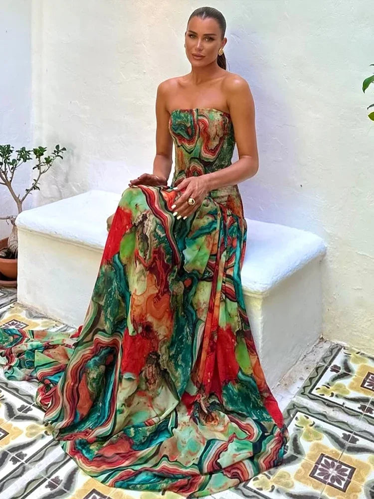 Vestido Longo Tomara que Caia Plissado com Estampa Colorida - Verão 2026
