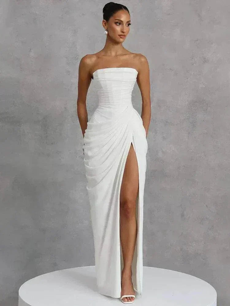 Vestido longo tomara que caia plissado com fenda lateral em chiffon elegante para festa