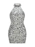 Vestido Mini Prata espelhado com corte justo, decote frente única e gola alta, coberto por paillettes brilhantes