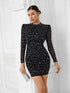 Vestido mini preto de tule com strass, manga comprida e gola subida
