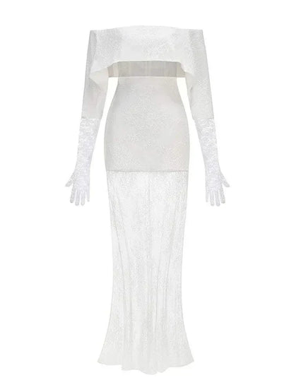 Vestido Nobreza branco marfim em renda floral, com capa ombro a ombro, saia comprida e luvas longas a condizer.
